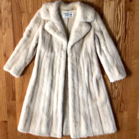 Vintage 90s mink coat —SOLD— - Picture 1 of 6